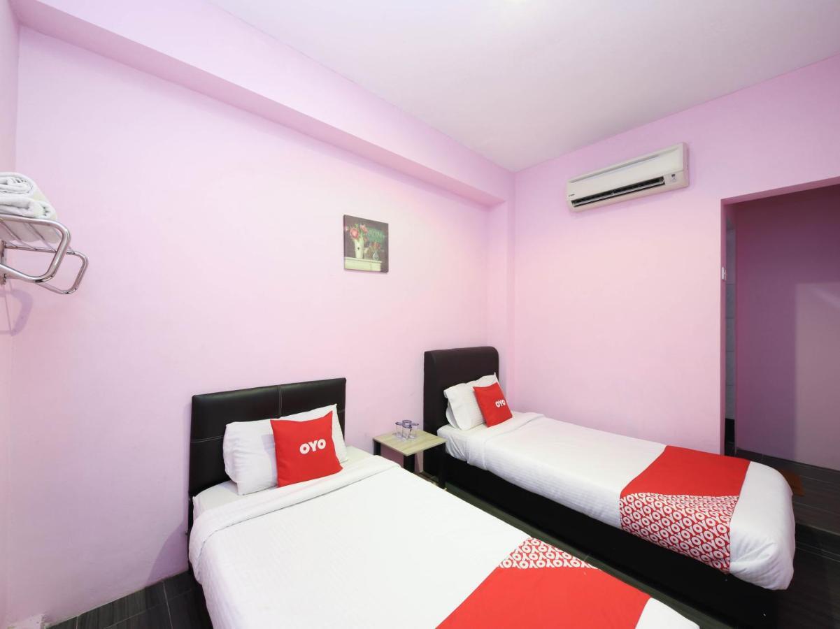 Oyo 1125 Ir Inn Hotel Skudai Bagian luar foto